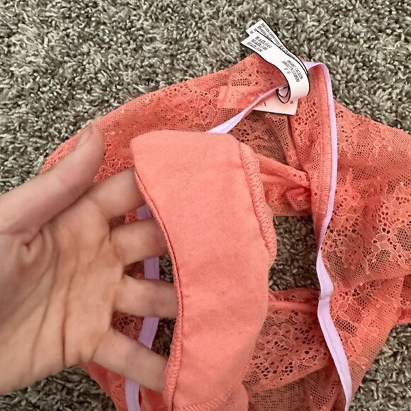 NWT Victoria’s Secret Angel Lace Ruffle High Waist Cheeky Underwear Size Large - Picture 6 of 6